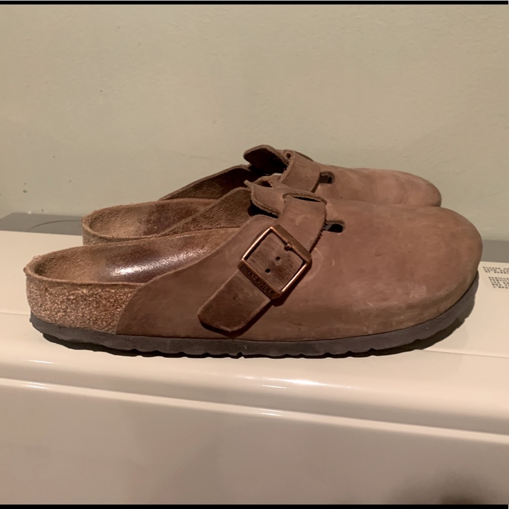 Birkenstock Boston oiled leather clog. EURO size 42